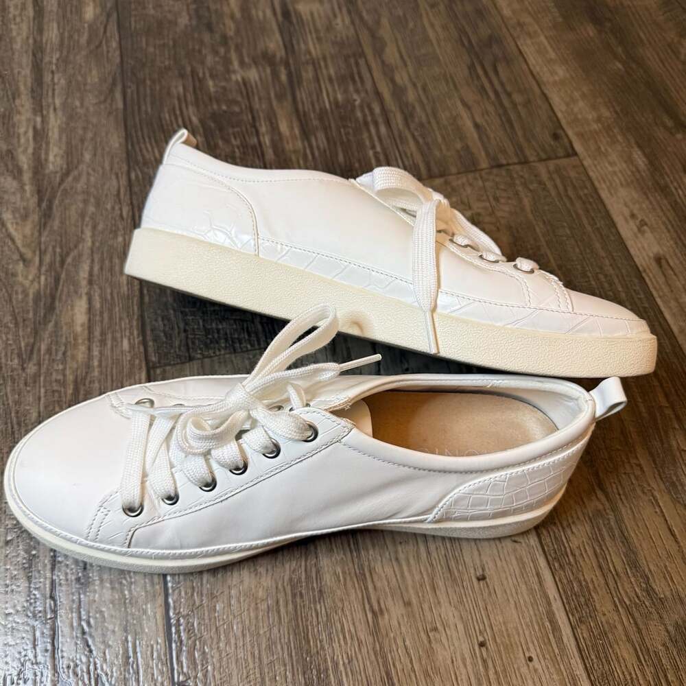 Vionic Winny Size 9.5 White Leather Sneakers